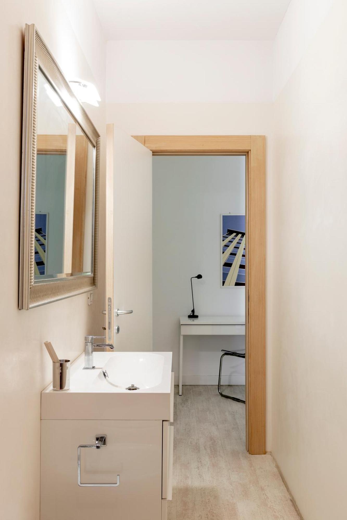 מילאנו Comfort Suites Garibaldi חדר תמונה